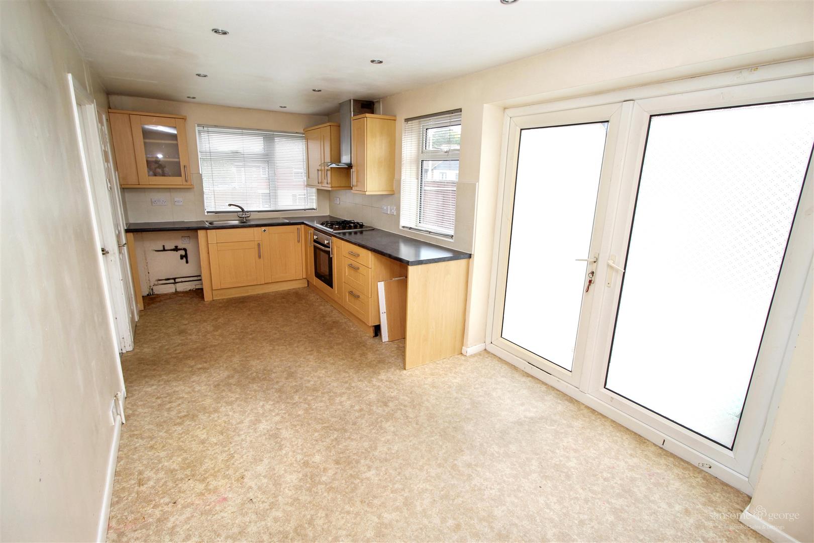 Fairford Road, Tilehurst, Reading